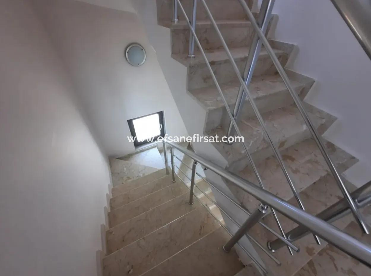 3 Triplex Villen Mit Mugla Ortaca Dalyan Schwimmbad Komplett Zu Verkaufen