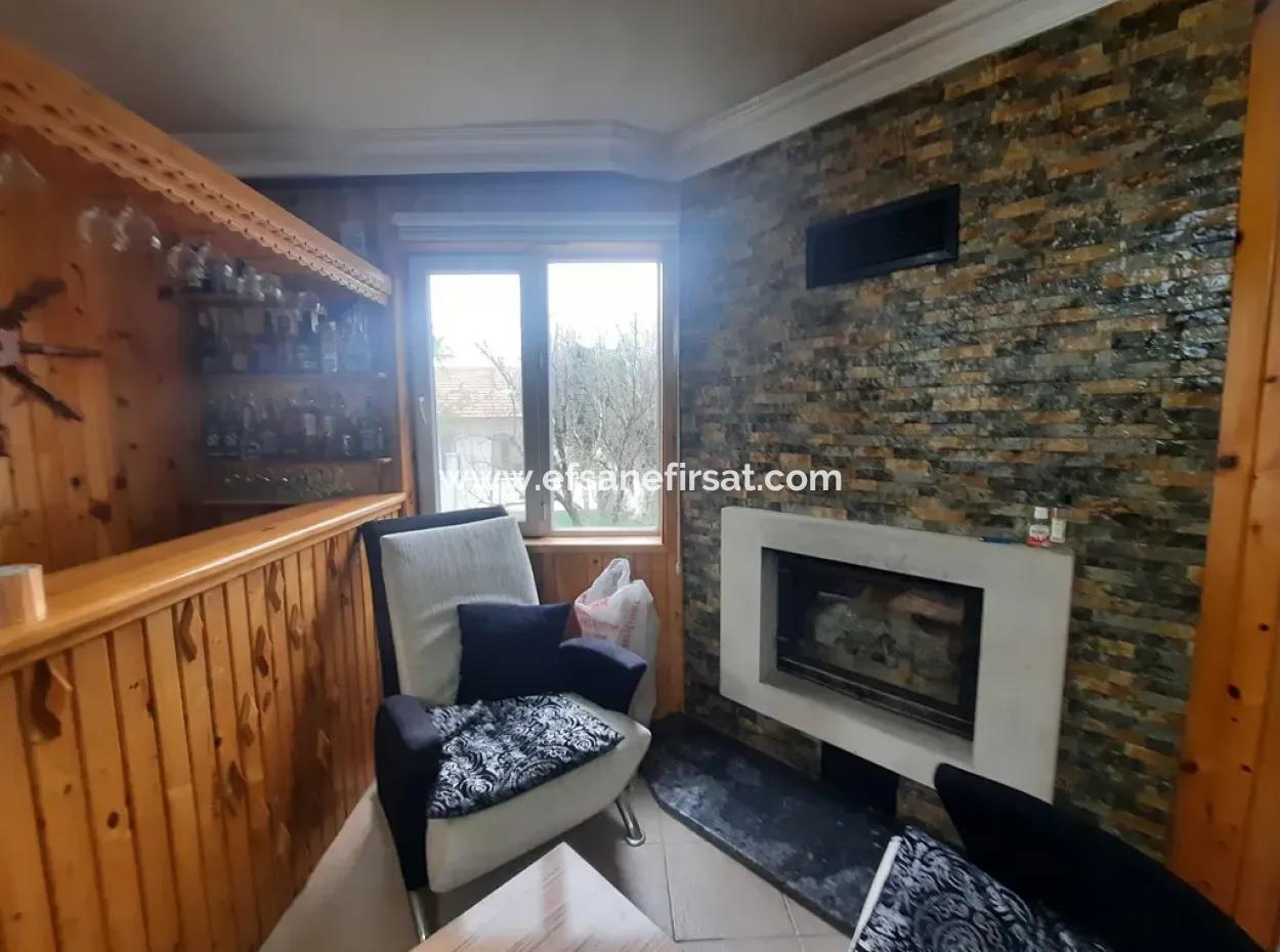 Villa Mit 200 M2 Seeblick Auf 1700 M2 Grundstück In Köyceğiz Zeytinalan Steht Zum Verkauf