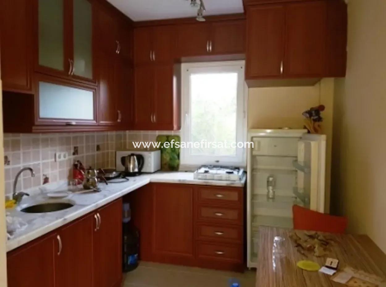 Schnäppchen-Einfamilienhaus-Duplex Zum Verkauf In Archer