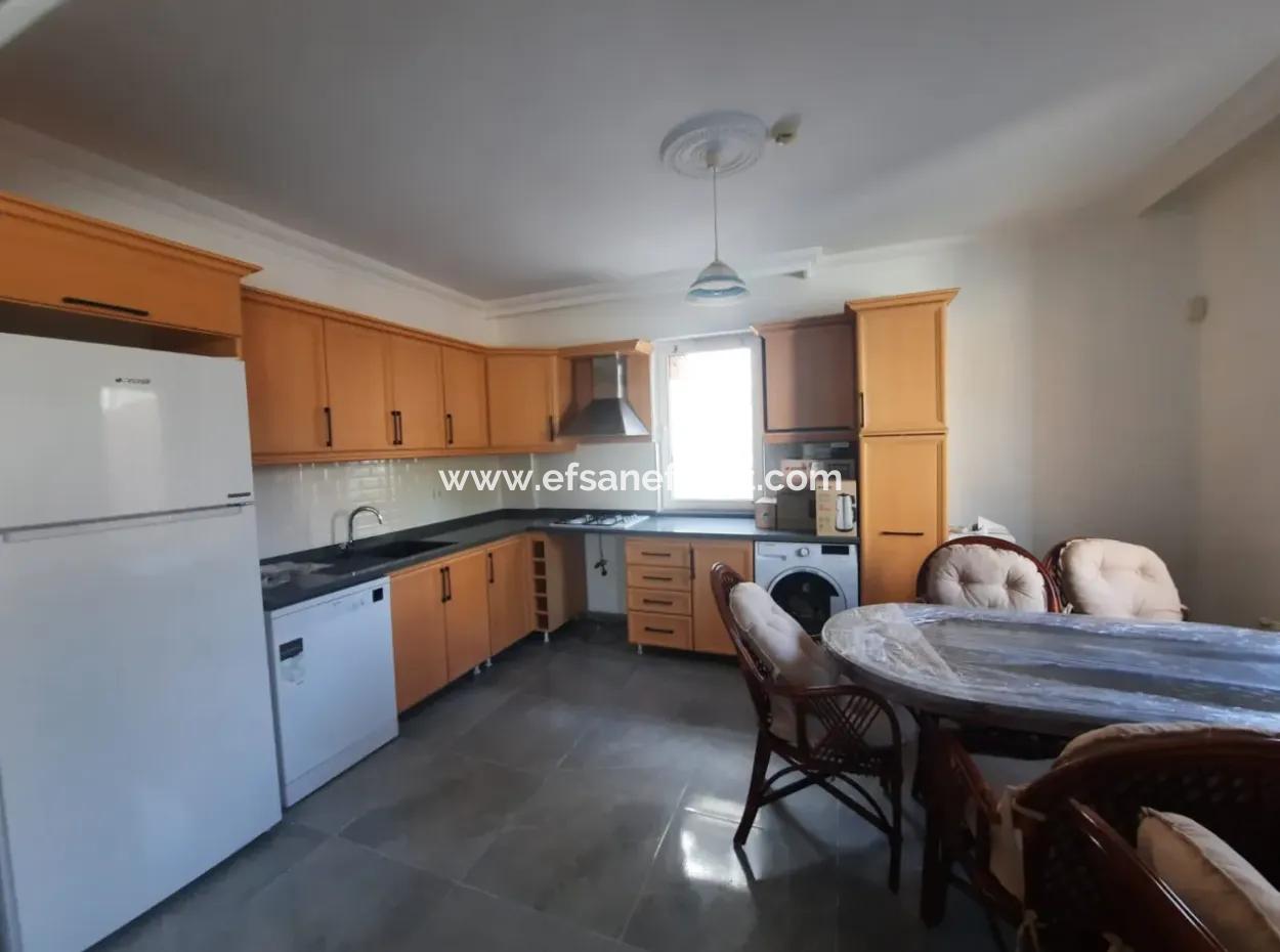 Köyceğizde In Der Nähe Des Sees Mit Schwimmbad 7 1 Freistehendes Triplex Zum Verkauf