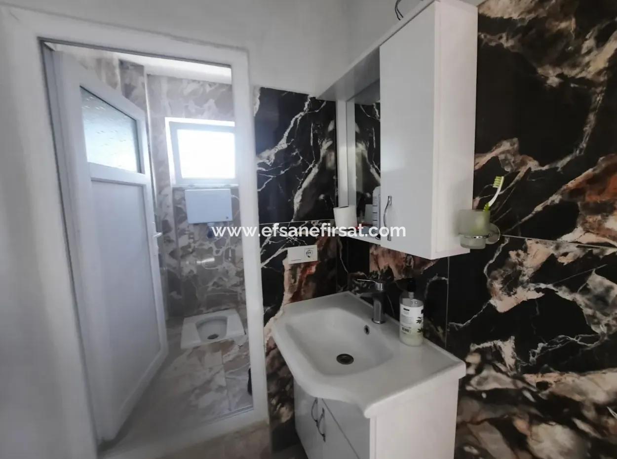 2-Stöckiges Gartenhaus Zum Verkauf Auf Einem 1 000 M2 Großen Grundstück In Ortaca Kemaliye, Mugla