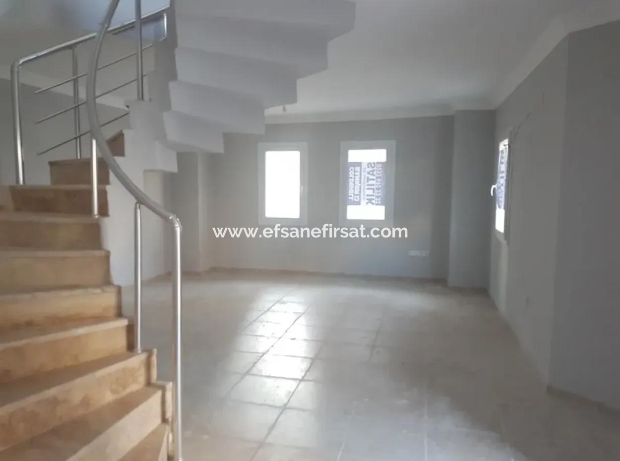 Schnäppchen-Villa Zum Verkauf Mit Pool In Dalaman