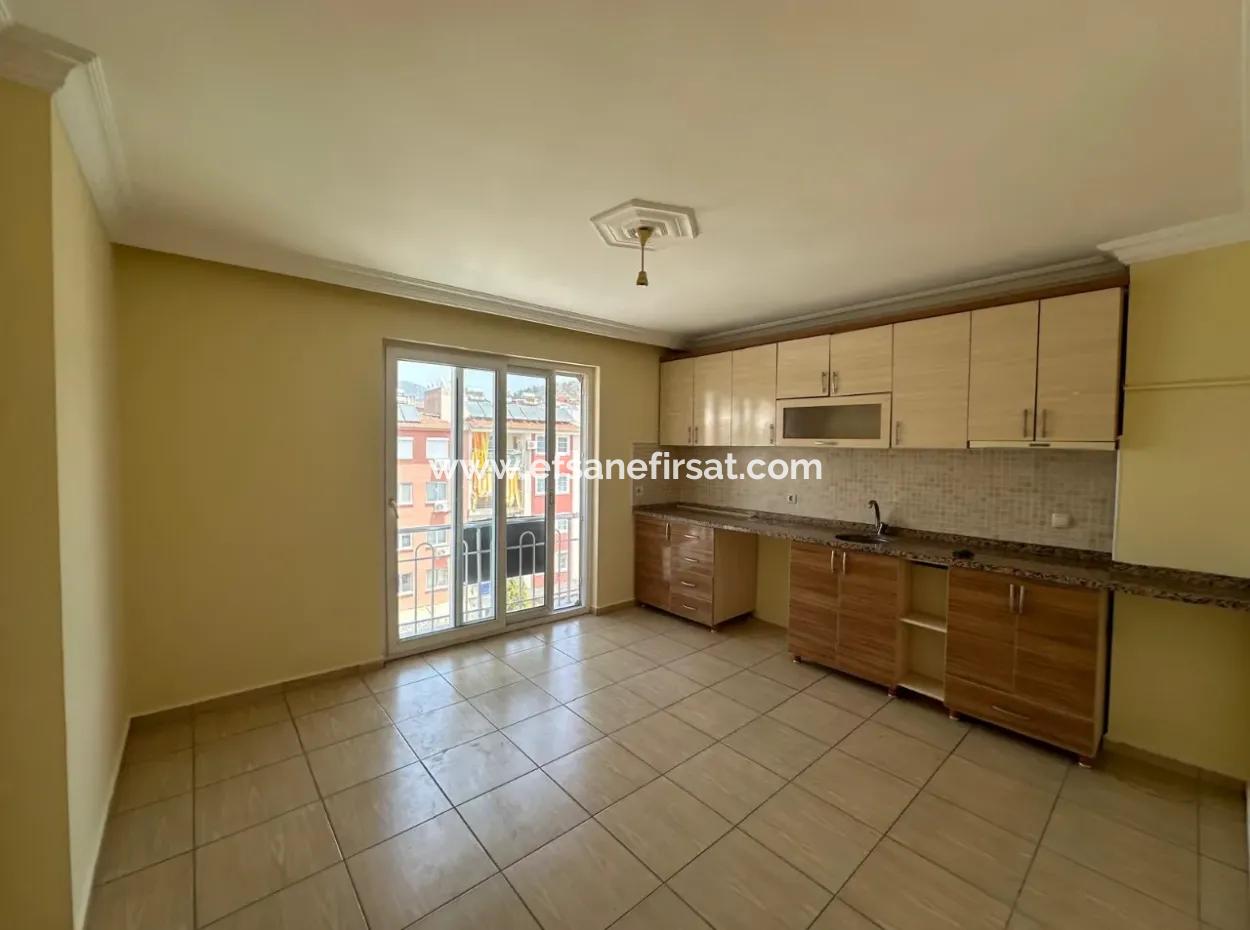 100 M2, 2 1 Wohnung Zu Verkaufen In Ortaca Zentrum