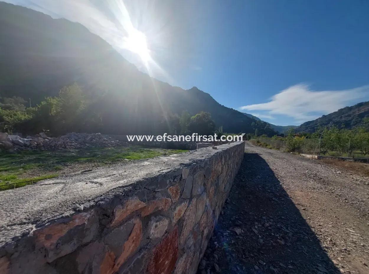 Ortaca Mergenlide Mountain Edge, 1 400 M2 Zoniertes Land Zum Verkauf