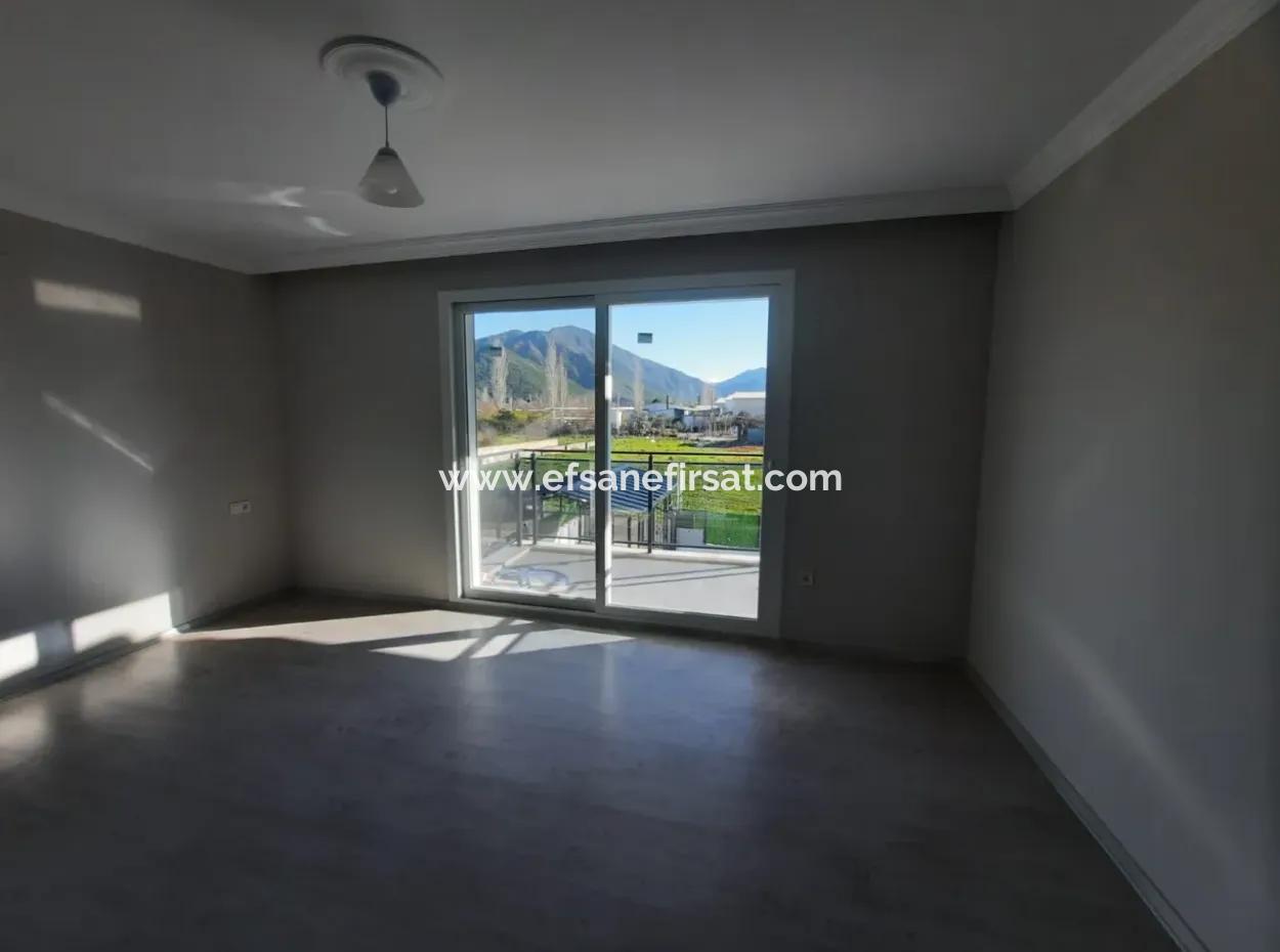 Luxuriöse 4 In 1 Freistehende Villa Zum Verkauf In Ortaca Çaylı