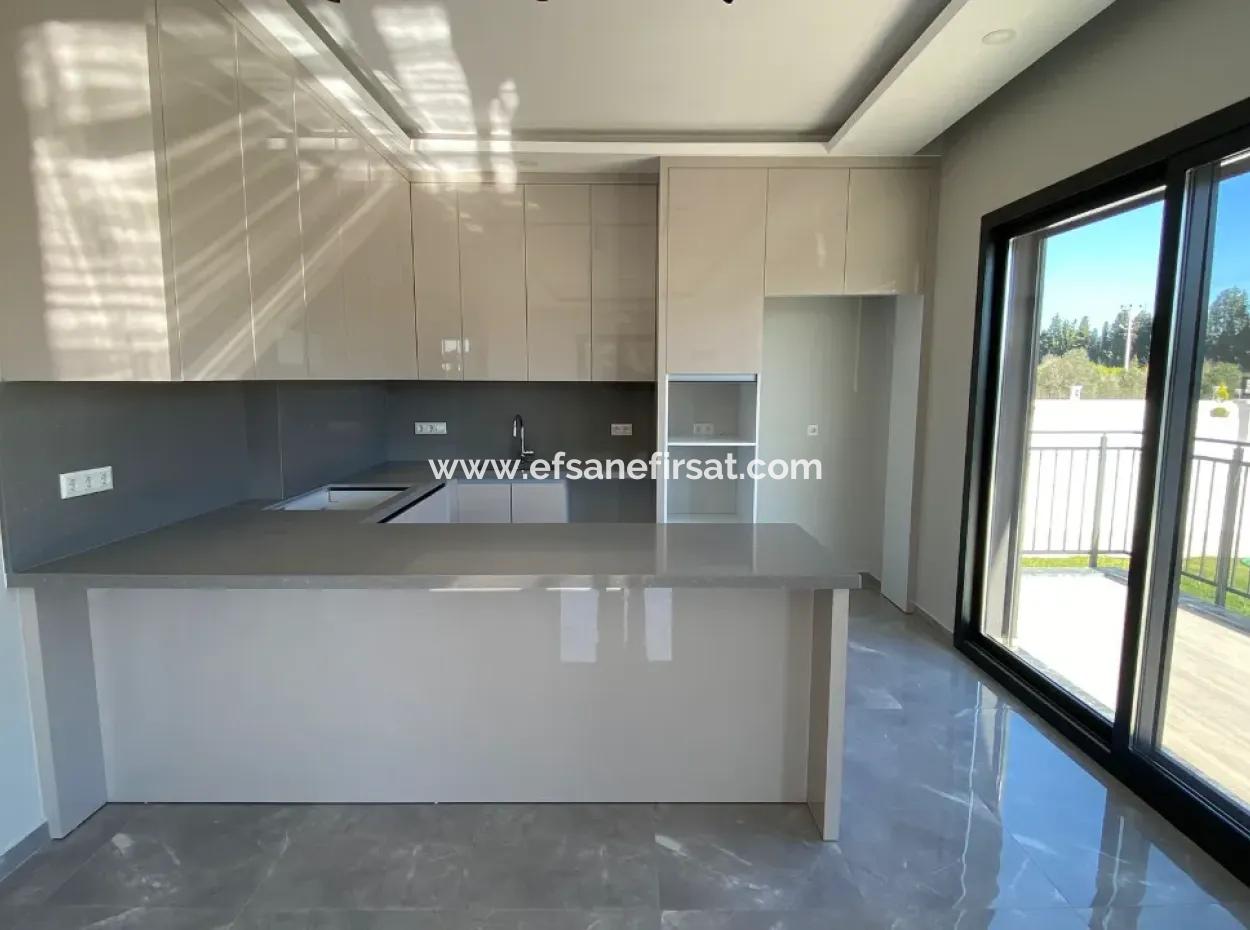 Ultra-Luxuriöse Freistehende Villa Auf Einem 1000M2 Großen Grundstück Zum Verkauf In Ortaca Fevziye.