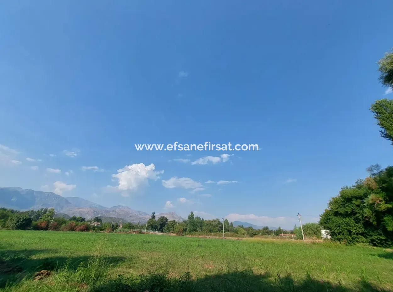 Freistehendes 1.300 M2, 250M2 Günstiges Grundstück Mit Baurechten Zum Verkauf In Köyceğiz Beyobası