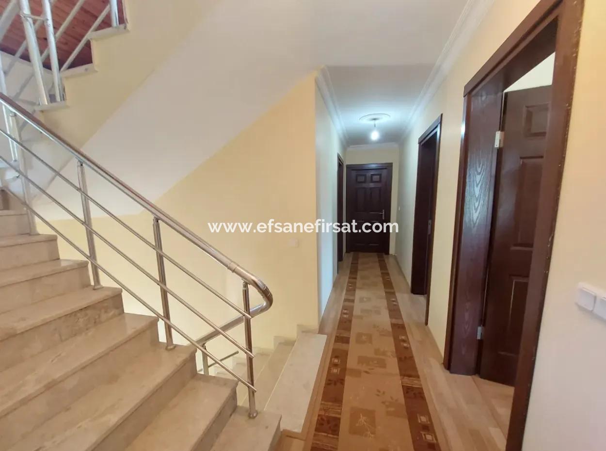 Luxus-Triplex Mit Swimmingpool Im 7 500 M2 Großen Granatapfelgarten In Mugla Dalyan