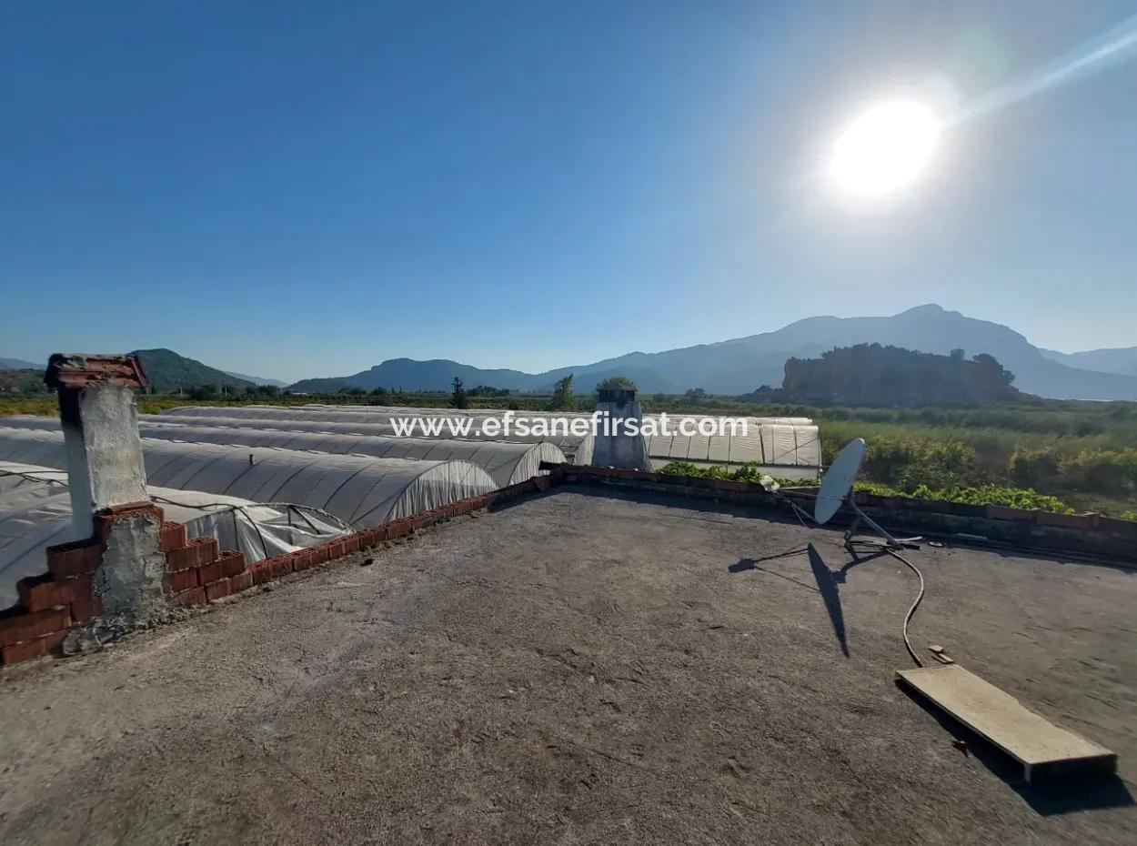 5.850 M² Seeblick Grundstück Und Dorfhaus Zum Verkauf In Ortaca Eskiköy