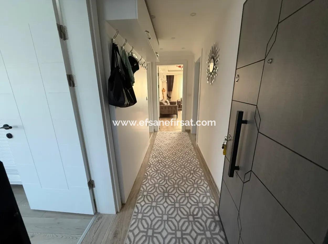 Ein Freistehendes 2,5-Stöckiges Gebäude An Der Dalyan-Straße In Ortacada Steht Zum Verkauf.