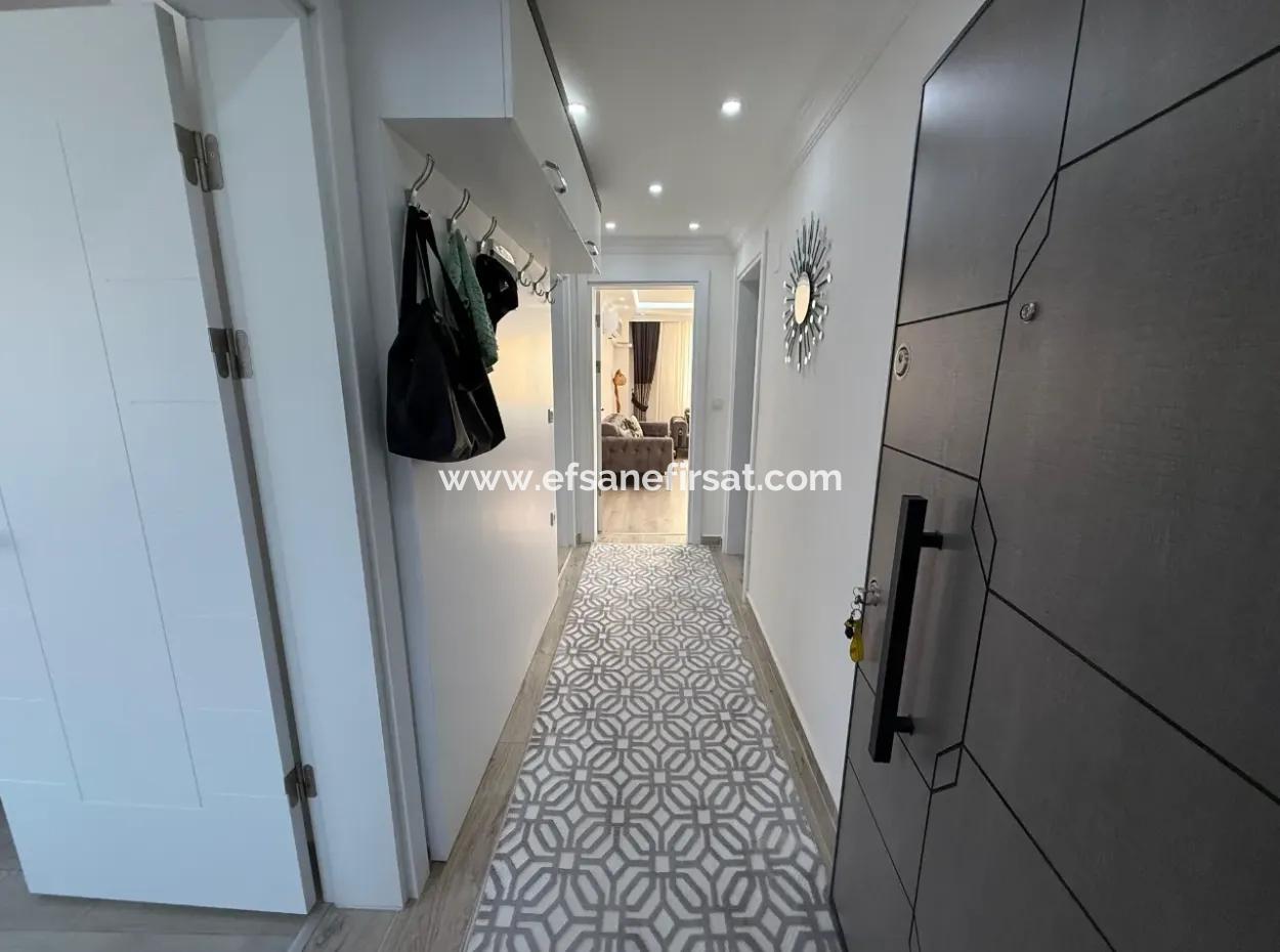 Ein Freistehendes 2,5-Stöckiges Gebäude An Der Dalyan-Straße In Ortacada Steht Zum Verkauf.