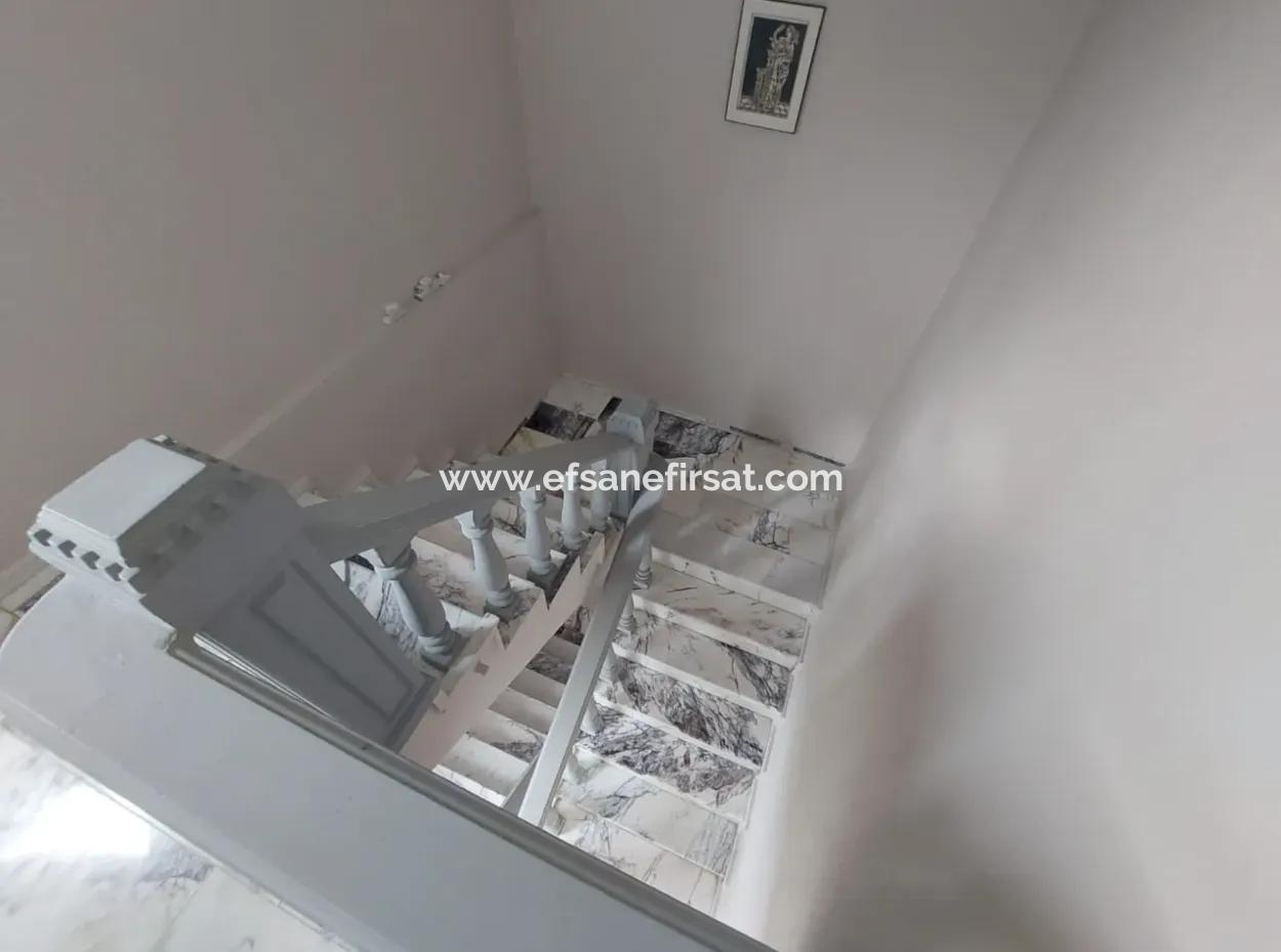 Große Und Geräumige 2 1 Penthouse Wohnung Unmöbliert Zu Vermieten In Muğla Ortaca Kemaliye