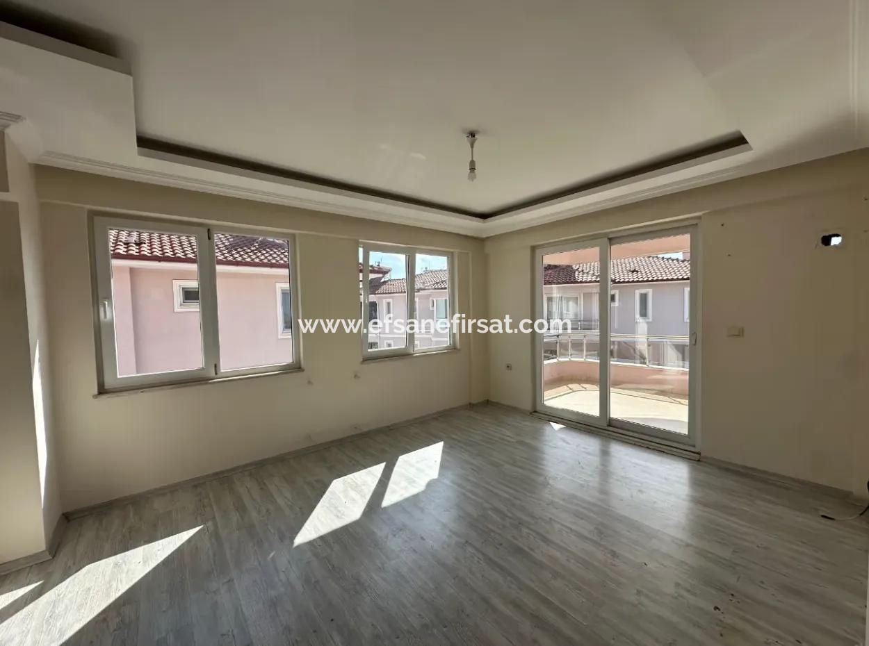 2 1 Wohnung Im 3. Stock Zu Verkaufen In Ortaca Cumhuriyet