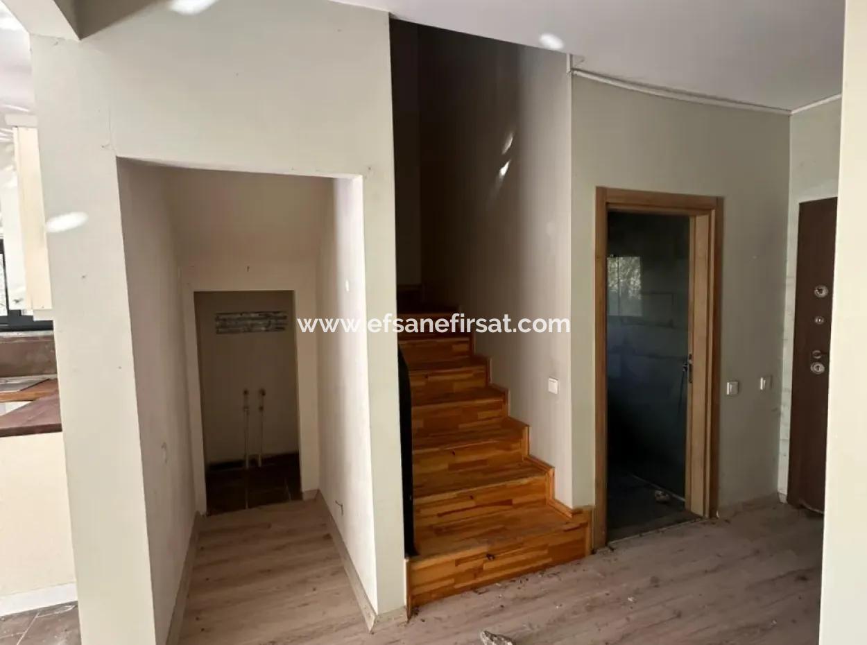 12 000 M2 Feld Zum Verkauf In Ortaca Yeşilyurt