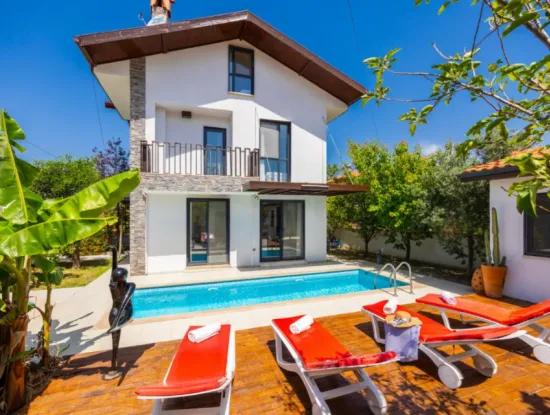 Möblierte Luxusvilla Mit Pool In Dalyan Für 6 Monate Mieten