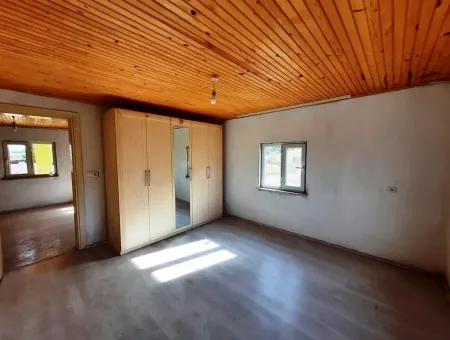 Denizli 'Ameli Cevizli 2 700 M2 Land- Und Dorfhaus Zu Verkaufen