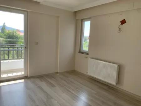 Muğla Ortaca Cumhuriyet Mahallesi 3 1 120 M2 2.Kat Wohnung Zu Vermieten