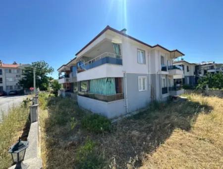 3 1 Wohnung Zu Verkaufen In Cumhuriyet