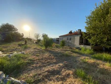 Einfamilienhaus Und Gewächshaus Zum Verkauf Auf Einem 5200 M2 Großen Feld In Ortaca Eskiköy