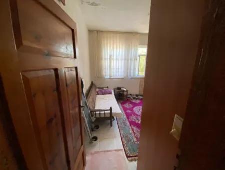 Einfamilienhaus Und Gewächshaus Zum Verkauf Auf Einem 5200 M2 Großen Feld In Ortaca Eskiköy