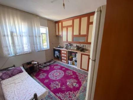 Einfamilienhaus Und Gewächshaus Zum Verkauf Auf Einem 5200 M2 Großen Feld In Ortaca Eskiköy