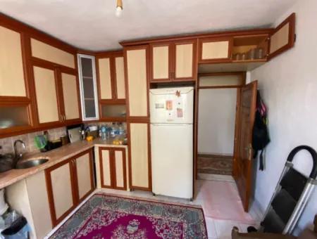 Einfamilienhaus Und Gewächshaus Zum Verkauf Auf Einem 5200 M2 Großen Feld In Ortaca Eskiköy