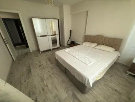 Möblierte 1 1 Geräumige Wohnung Zu Vermieten Im Zentrum Von Ortaca Çarşı.