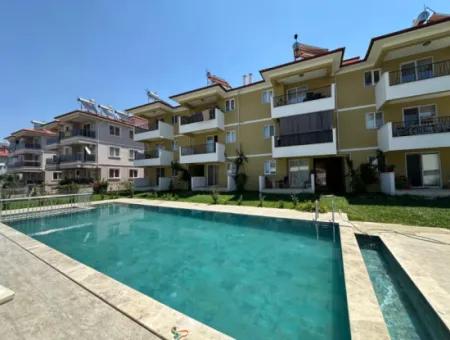 Zu Vermieten 2 1 Wohnung Mit Pool In Ortaca Karaburun