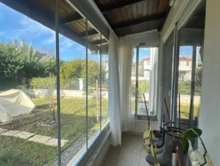 Eine 130 M² Große Villa Zum Verkauf Auf Einem 417 M² Großen Grundstück In Ortaca Mergenli