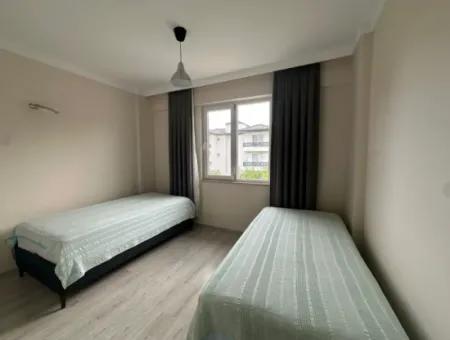 Ortacada 3 1 2. Stock, Geräumige, Nützliche Wohnung Zur Miete