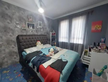 Ein Haus Mit 4 1 Und 3 1 Schwimmbädern Auf Einem 645 M² Großen Grundstück In Ortaca Kemaliye Steht Zum Verkauf Oder Zum Tausch.