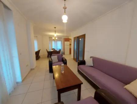 Möbliert 31, 2 Doppelhaushälfte, Von Denen Eines Auf Einem 700 M² Großen Grundstück Mit Schwimmbad In Muğla Dalyan Gemietet Ist