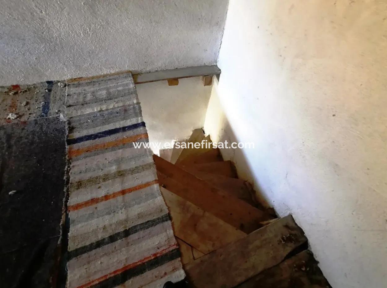 Detached 2-Storey House For Sale In Denizli Çameli Imams