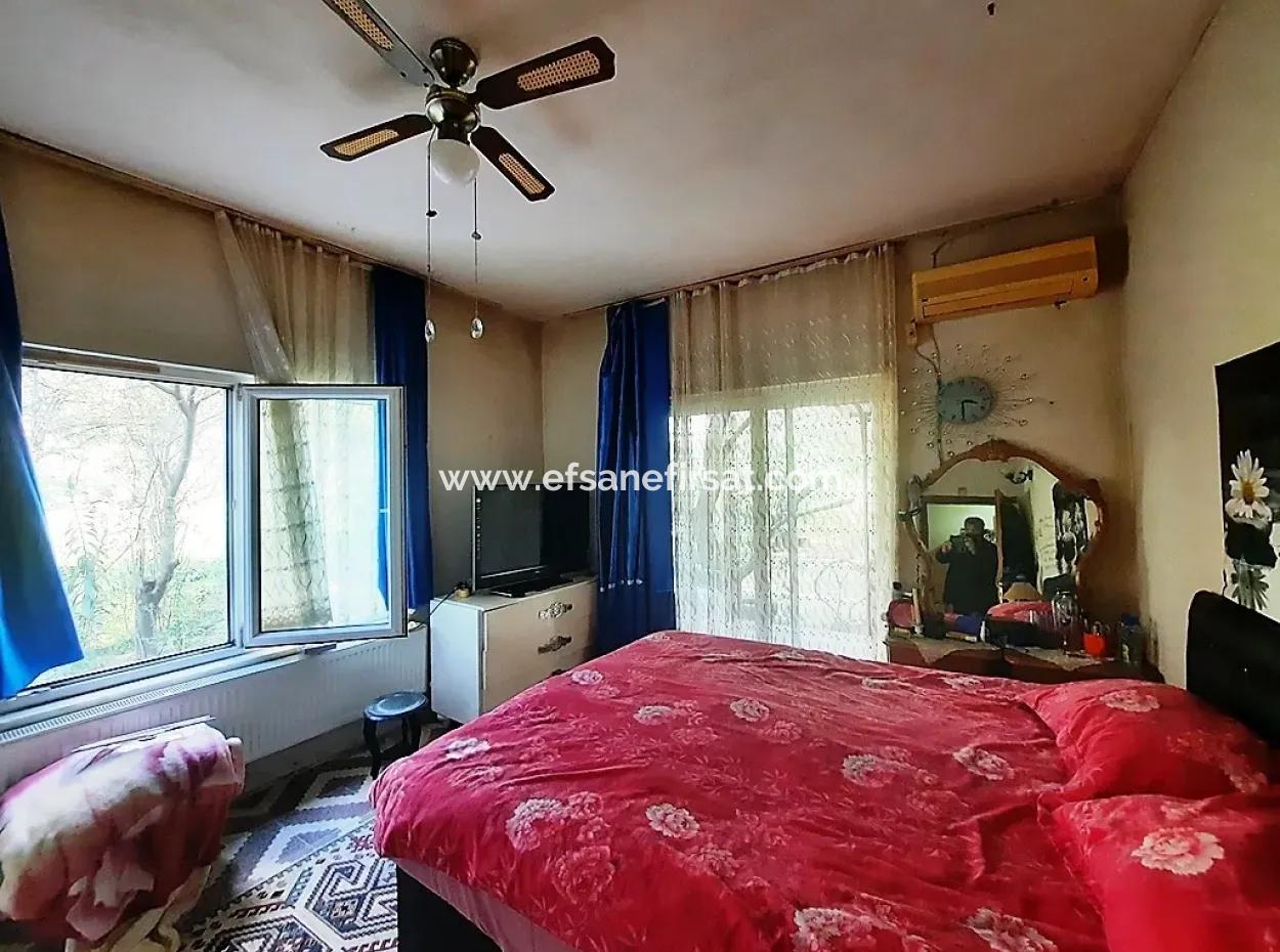 2-Storey House And Old Village House For Sale On 1532 M2 Plot In Köyceğiz Topar