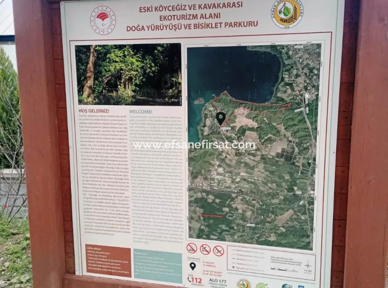 Mugla Köyceğiz In The Village Of Köyceğiz 1026 M2 Detached Land For Sale