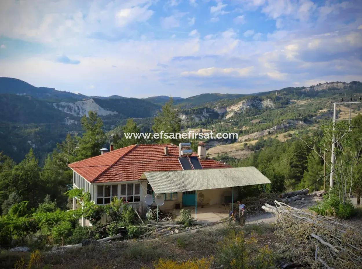 Land With 2 Houses In Denizli Çameli Ericek For Sale