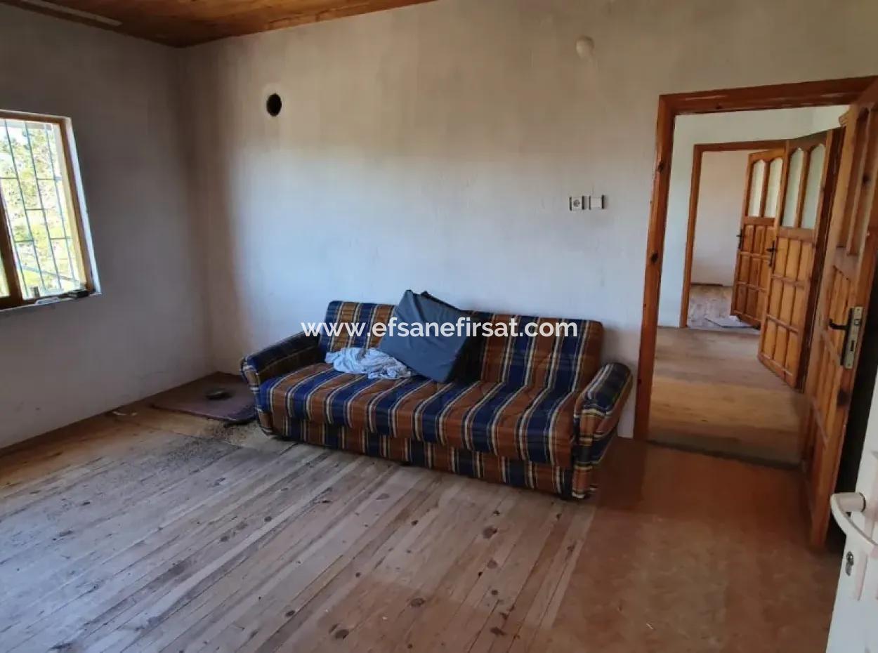 Land With 2 Houses In Denizli Çameli Ericek For Sale