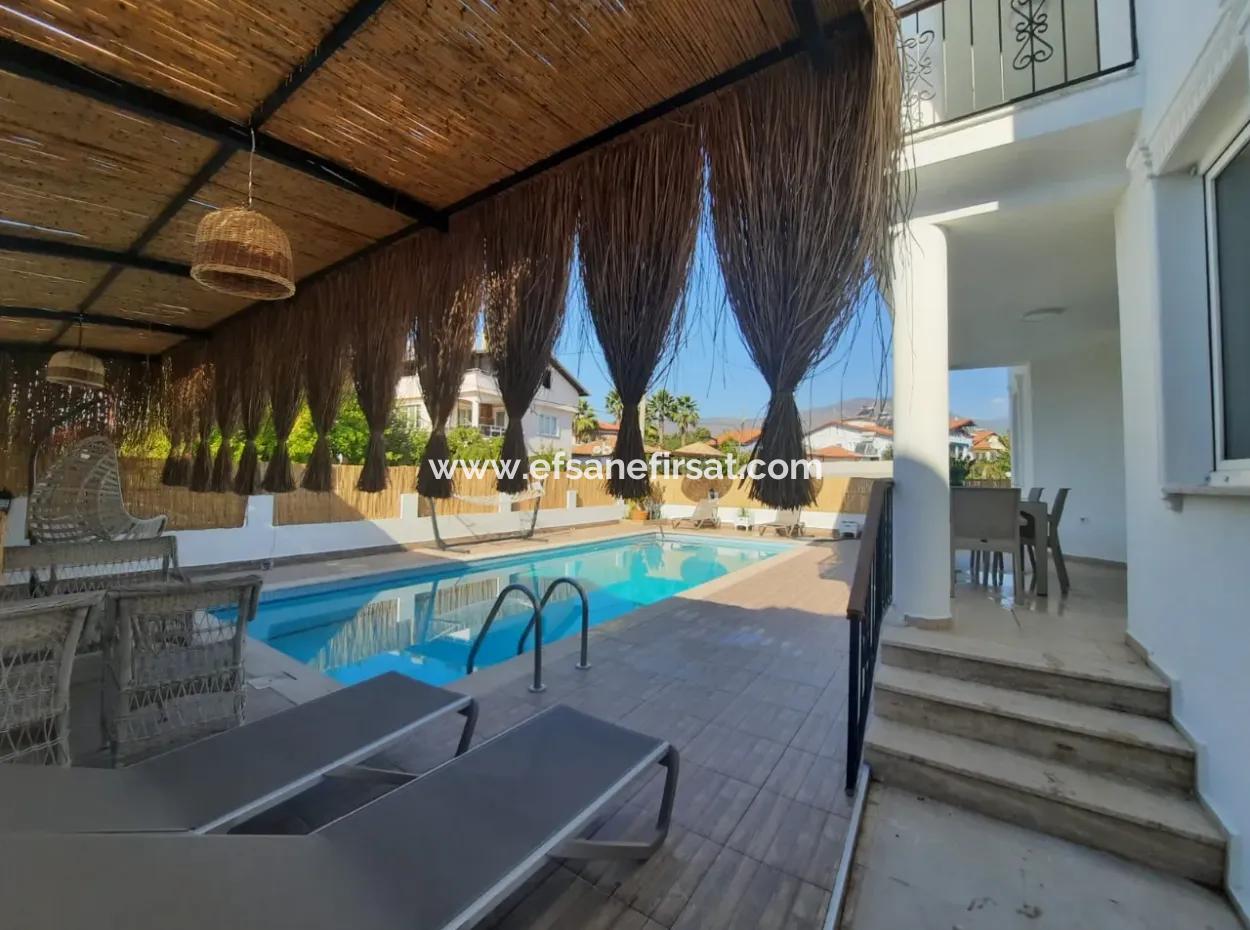 Köyceğizde Near The Lake With Swimming Pool 7 1 Detached Triplex For Sale