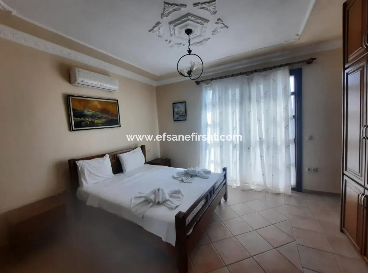 Muğla Ortaca Dalyan Da 280 M2 4 1 Jacuzzi Triplex For Sale