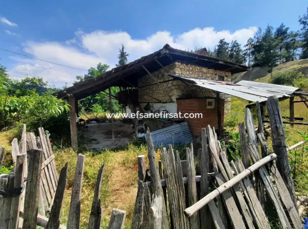 Beyağaç Sazak Ta 3 250 M2 Land Village House And Barn For Sale