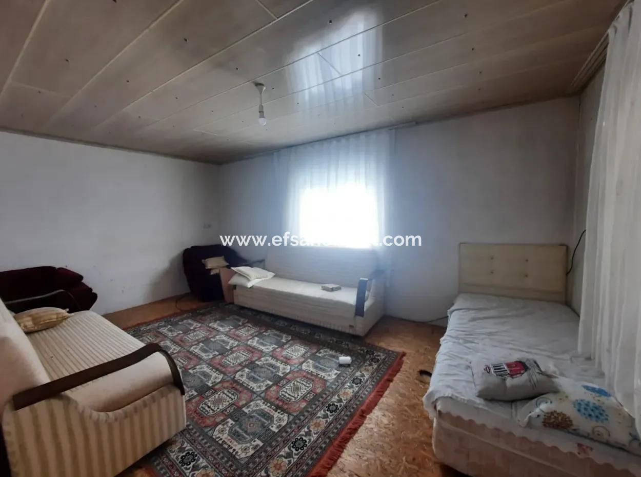 5 000 M2 Land In Çameli Kızılyaka 2 In 1 Detached House, And Barn For Rent