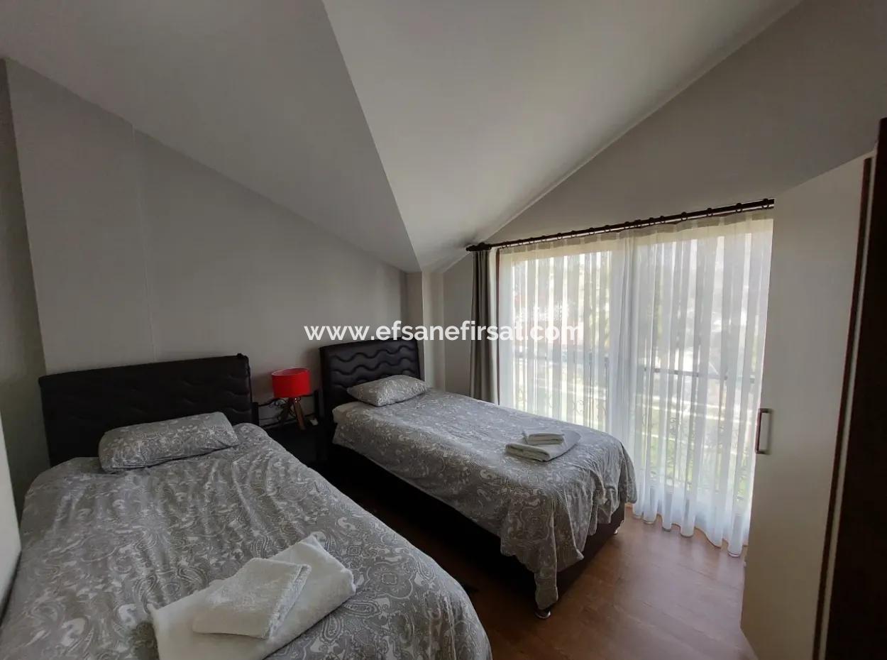 Muğla Dalyanda Canal Front 2 Villa For Sale In 1 Site