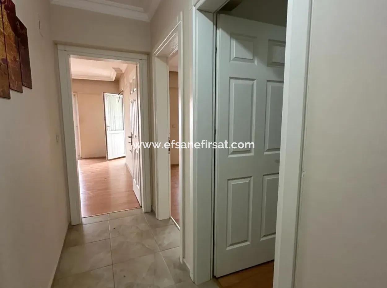 In The Middle Center 3 1 , 2. Floor Apartment For Sale