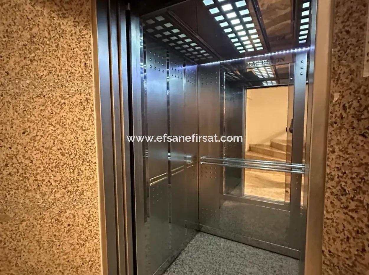 In The Middle Center 3 1 , 2. Floor Apartment For Sale