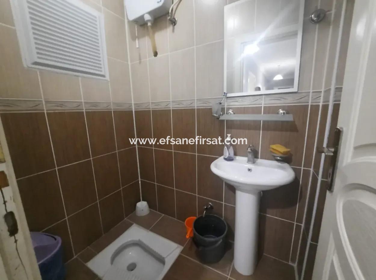 130 M2, 3 1 Apartment For Sale In Ortaka Center Kelepir Emergency