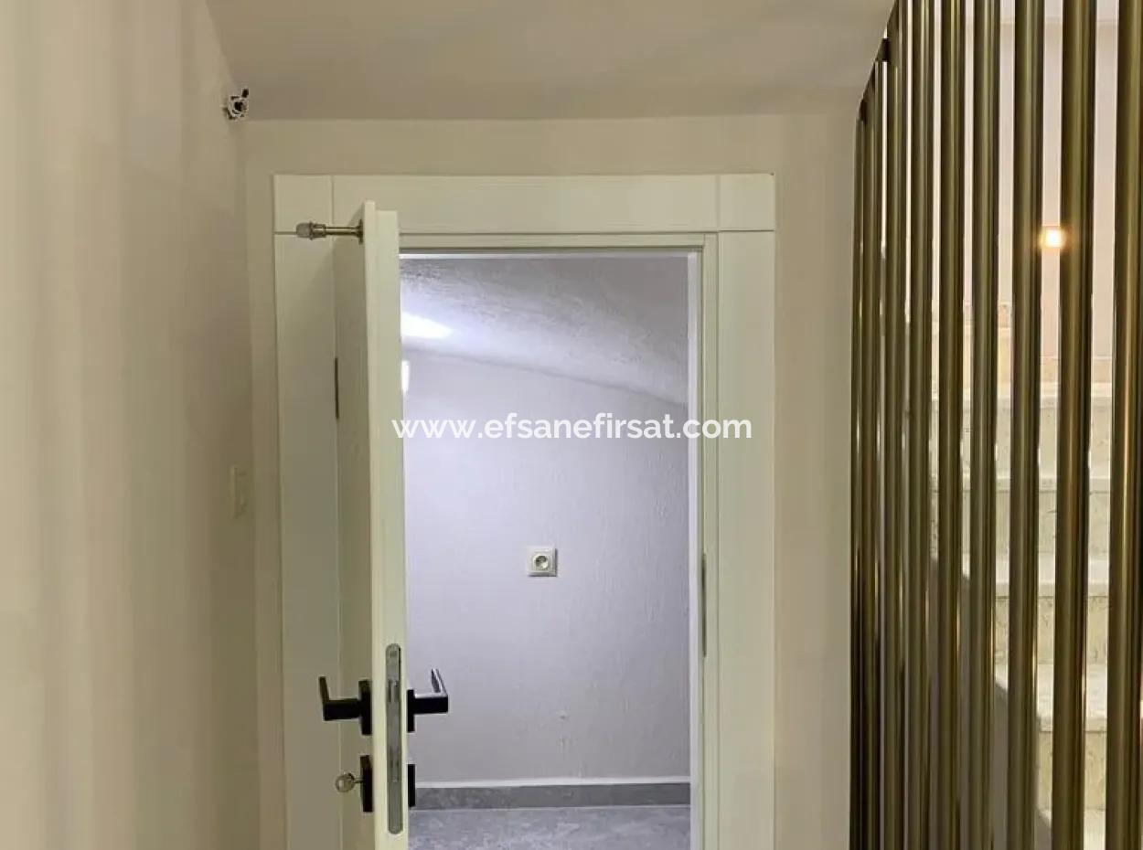 Brand New Duplex Villa With Communal Pool On A 600 M2 Detached Plot In Dalaman