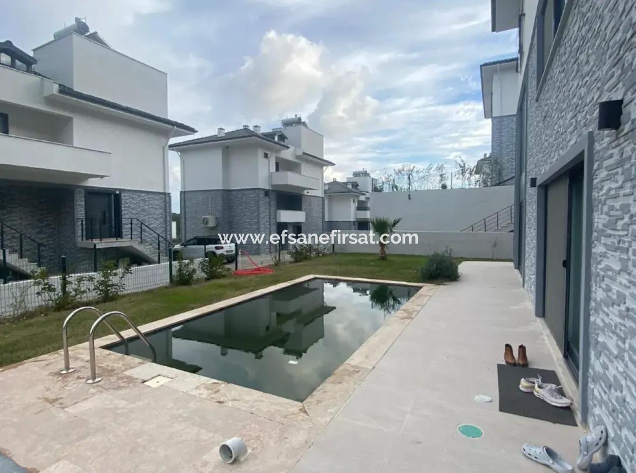 Furnished 4 1 Villa Rent In 415 M2 Plot In Ortaca Sarigerme