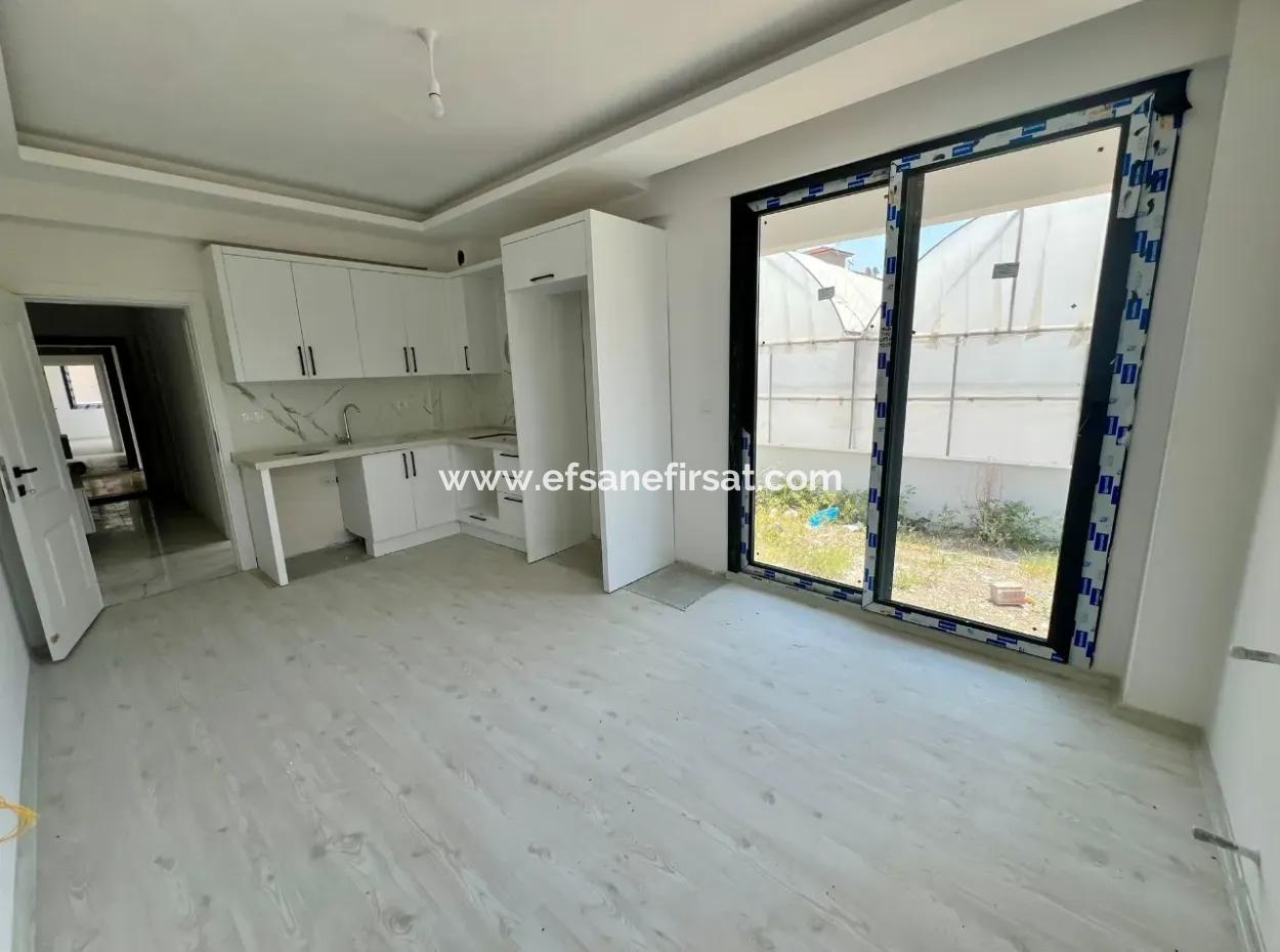 High Entrance 1 1 Apartment For Rent In Ortaca Karaburun