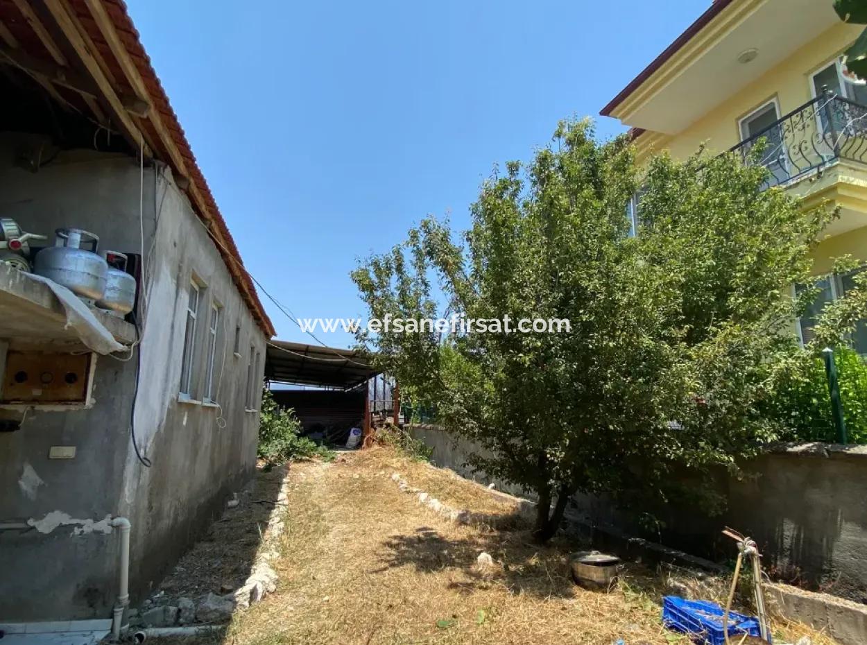 Detached House And Greenhouse For Sale In 5200 M2 Field In Ortaca Eskiköy