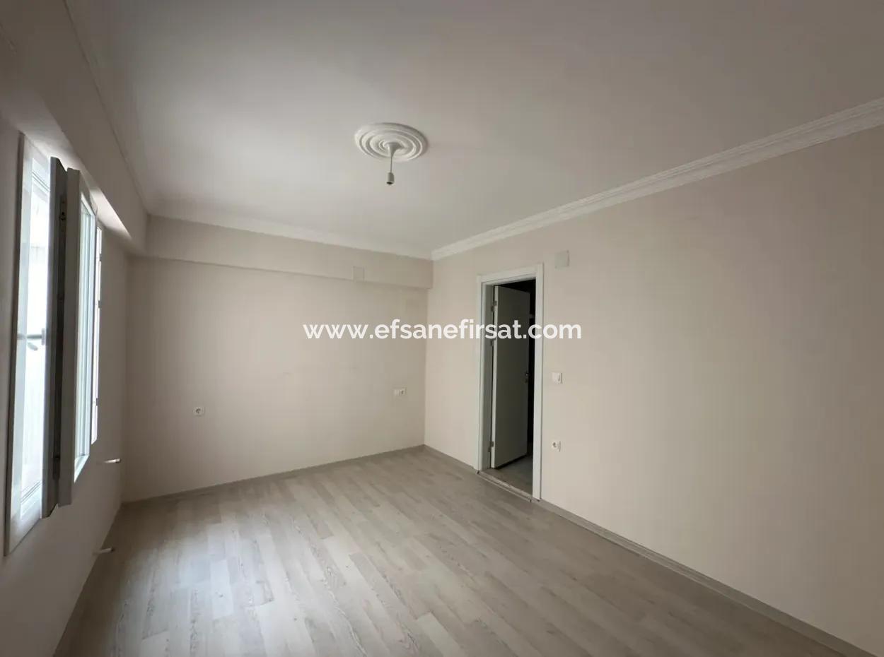For Sale 3 1 110 M2 Apartment In The Center Of Ortaca.